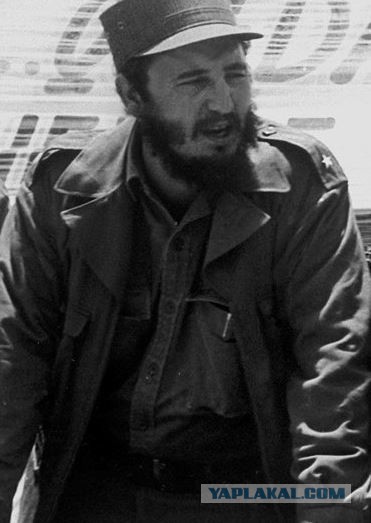 Дмитрий Медведев стал военнопленным со срезанными шевронами