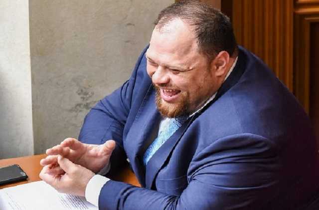 Единственной легитимной властью на Украине сейчас остаются Верховная Рада и ее спикер