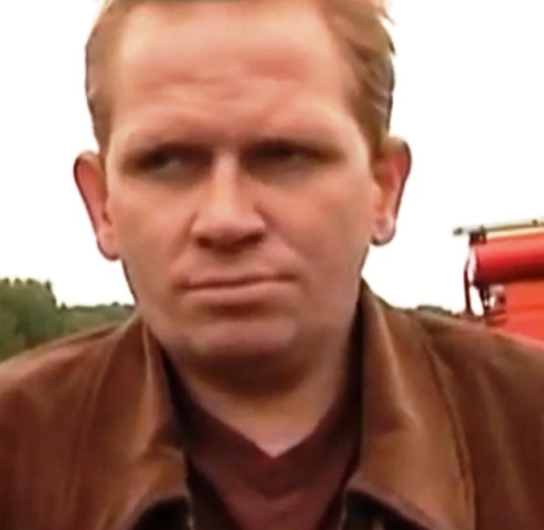 Убили молодую пару и веселятся!