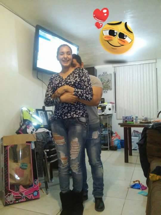 Топлес-фото полицейской вызвало скандал в Мексике