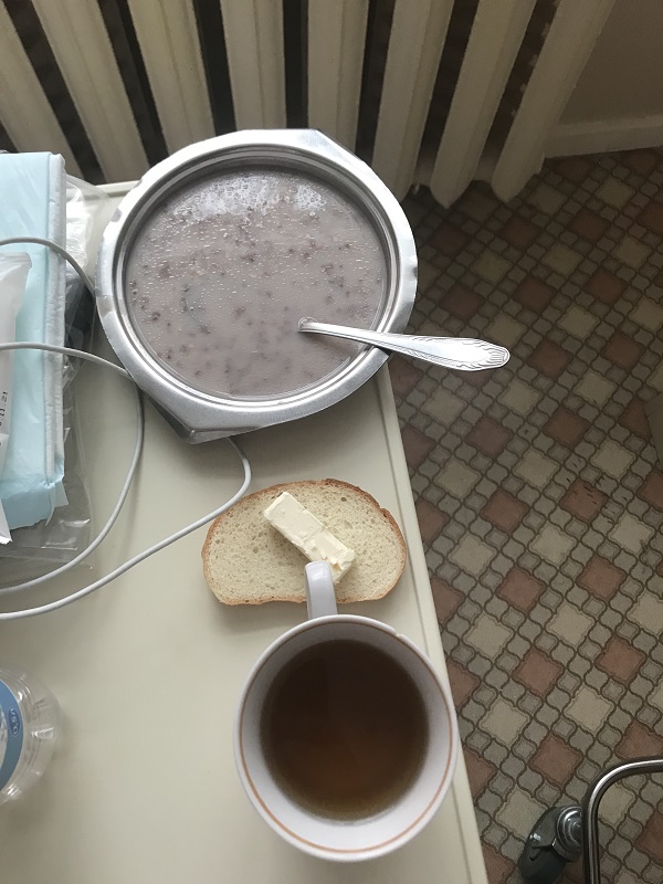 Чем кормят в роддомах: страна контрастов