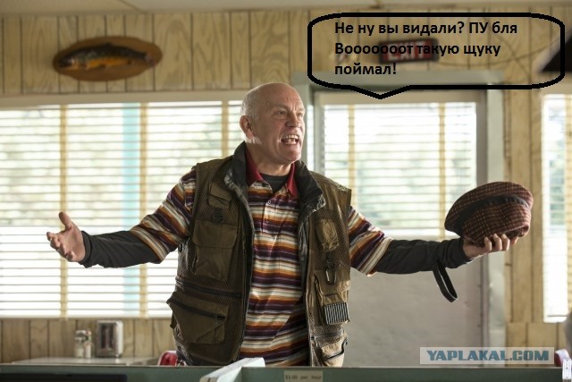 Ipad mini за лучшую фотожабу для фильма РЭД 2