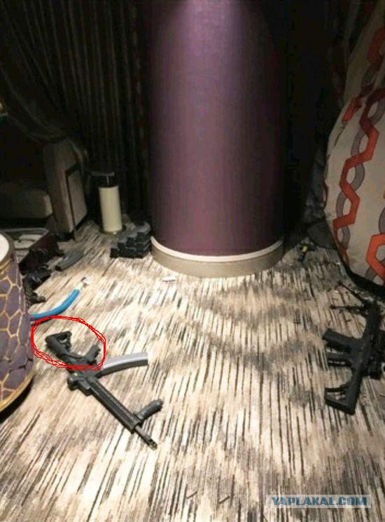 Полиция опубликовала кадры из номера стрелка из Лас-Вегаса Стивена Пэддока