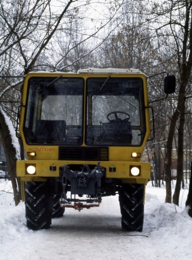 Игра на ЯПе: Угадай АВТО-9