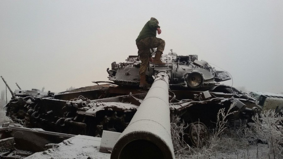 подбитые танки т72 в чечне.