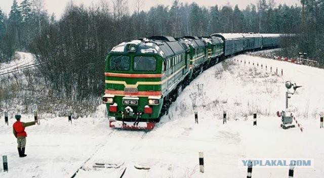 В РФ началось создание ракетного поезда