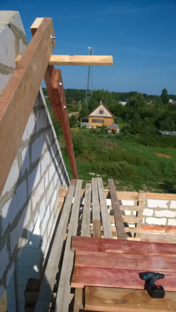 Как я себе дом строил. Дневник.