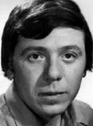 Как автор "Зеленого фургона" не застрелил автора "12 стульев"