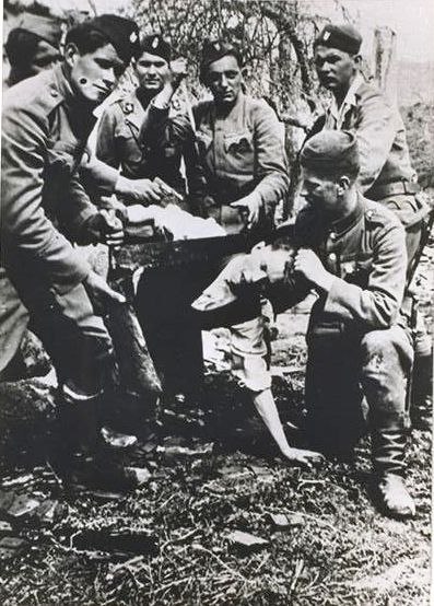 История в фотографиях