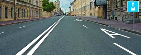 Таксист насмерть сбил байкера в Москве