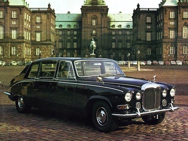 1954 Daimler DK400 'Stardust'. Автопятница №57
