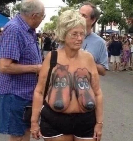 А вы бы вошли?