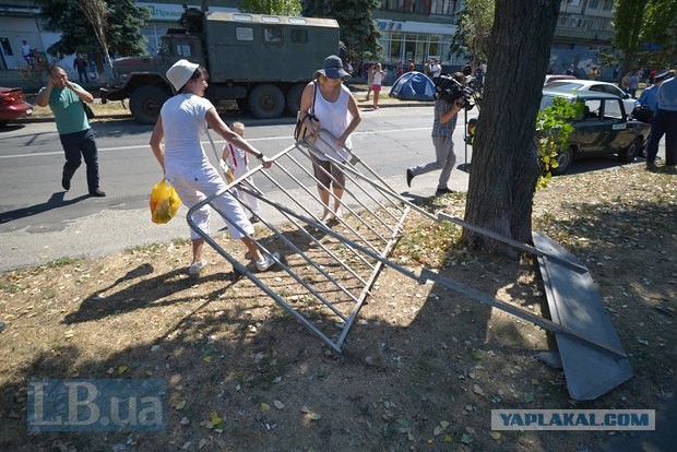 Киевляне отстояли сквер на Березняках