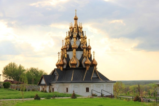 Самые красивые храмы России