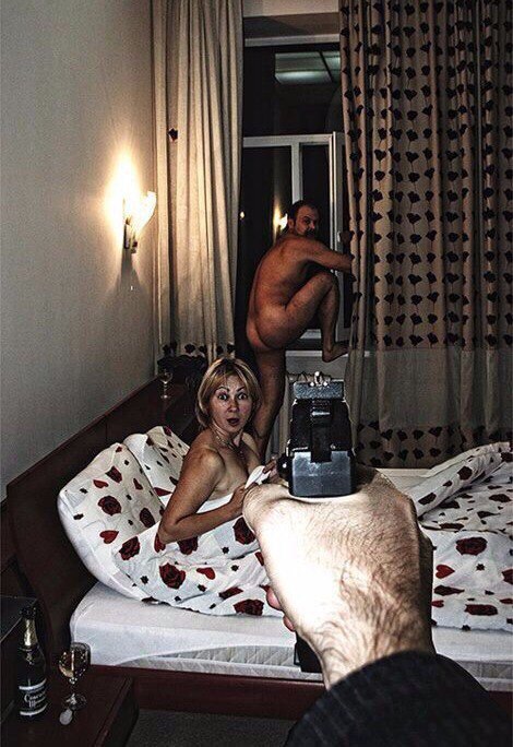 Житель Краснодара случайно снял жену с любовником, решив проследить за сыном