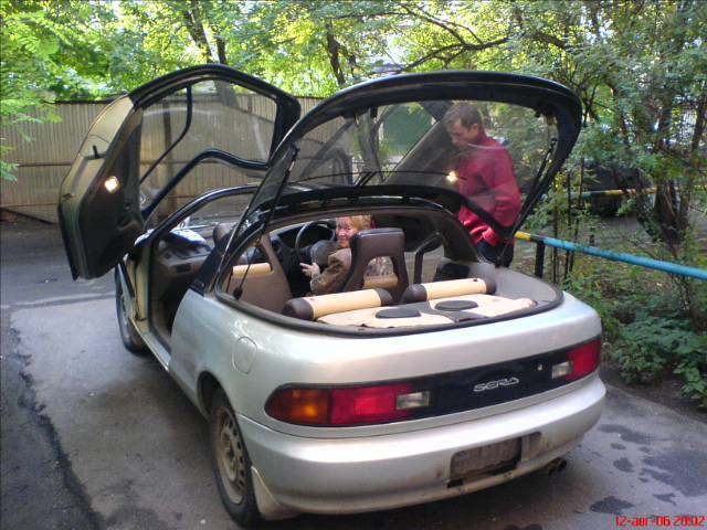 Автомобили  90-2000х, которые  мы  уже не  увидим.