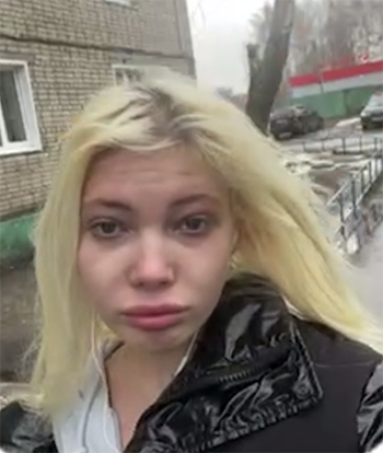Сосед попросил соль и остался на ночь
