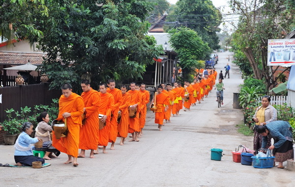 Автостопом из Москвы в Юго-Восточную Азию