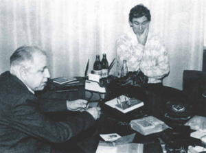 Шпионский бал-маскарад с последующим разоблачением