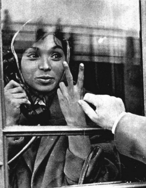 22 раритетные фотографии, на которых запечатлена неповторимая атмосфера прошлых лет