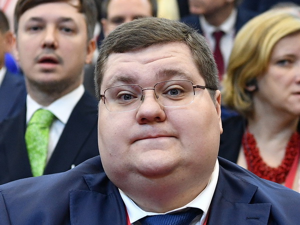 Иноагент Максим Галкин может лишиться своего замка в подмосковной деревне Грязи
