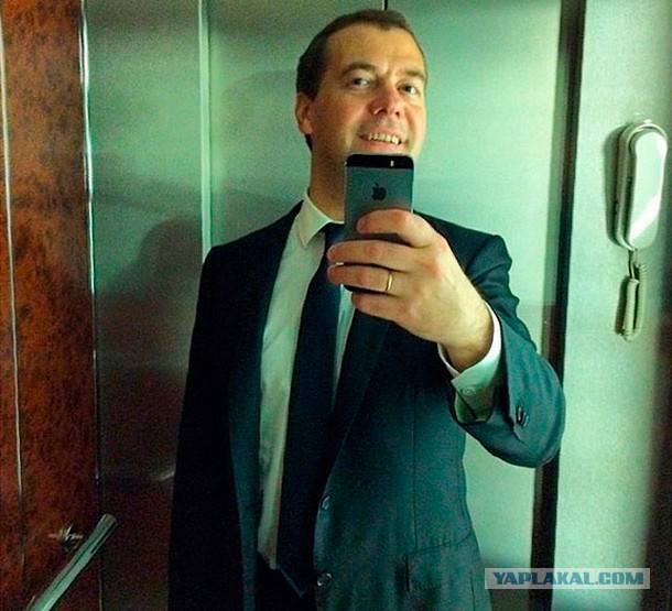 В России захотели наказывать за продажу гаджетов без российского ПО