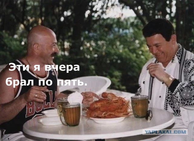 Кадры с нашими звездами из 90-х и 2000-х, которые никому не показывали