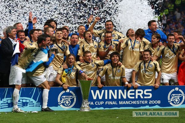 В рубке комментаторов на последних минутах матча