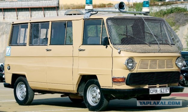 Игра на ЯПе: Угадай АВТО-8