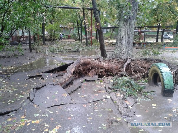 Ночной ураган в Днепропетровске, 24.09.2014.