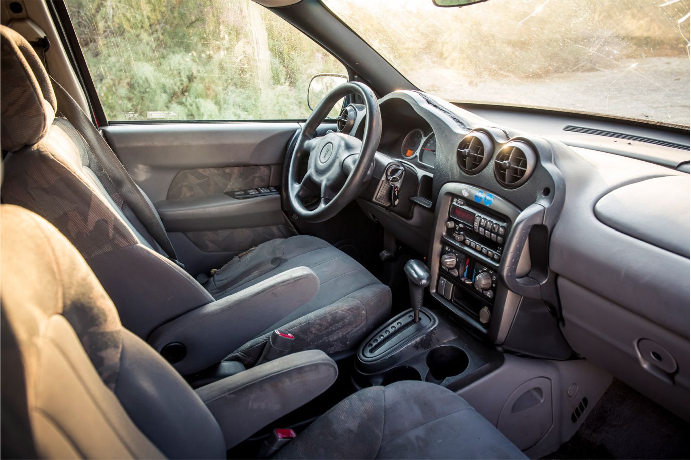 Pontiac Aztek 2001