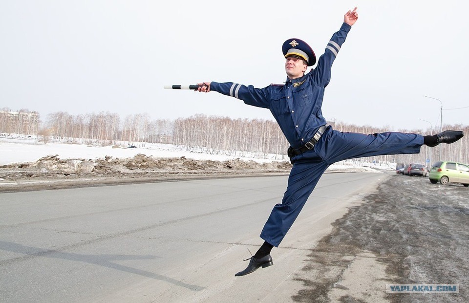 В РФ могут ввести уголовную ответственность за геометки с постами полиции