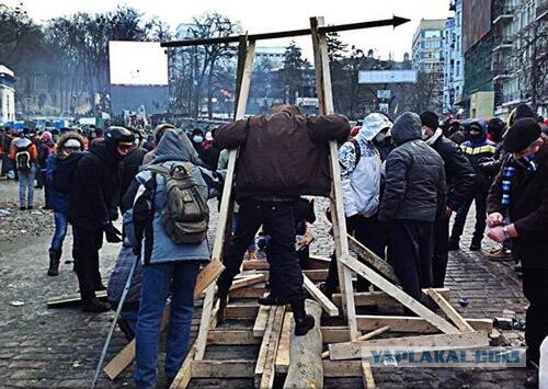 Украина штурмует верховную раду!