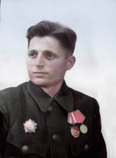 Раскрашенные фотографии Великой Отечественной