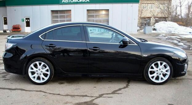 Honda Accord и Toyota Camry в 2018