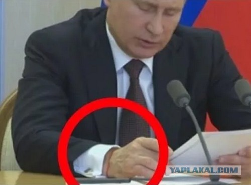 В Челябинске мужчину убило током в ванной из-за телефона на зарядке