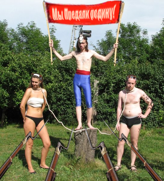 Фотожаба: Канатоходец