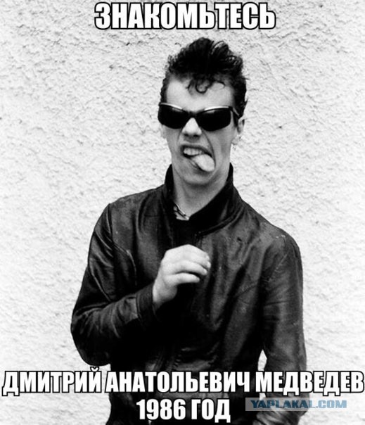 15 неожиданных фото отечественных знаменитостей, на которых их сложно узнать