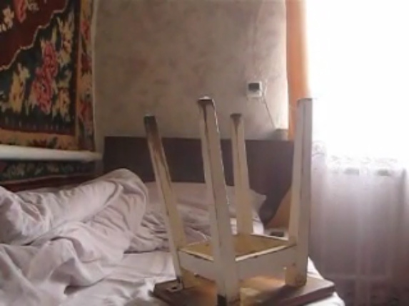 Обычный табурет, оказывается, можно использовать и так