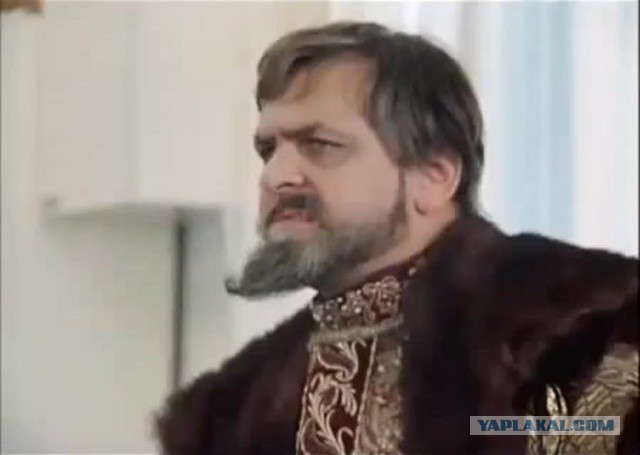 Россиян призвали не завидовать астрономическим зарплатам чиновников и депутатов