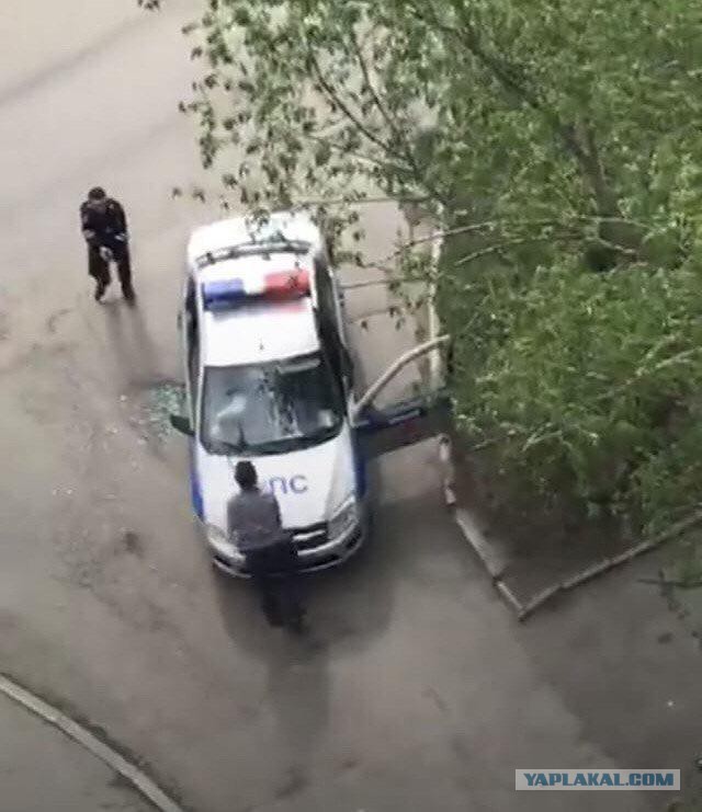 В Челябинске полицейский открыл стрельбу по хулигану, разгромившему «скорую»