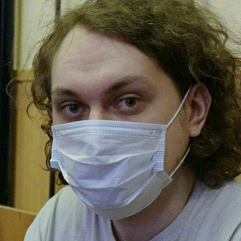 «Сидит бабушка, делать нечего и начинает придумывать»