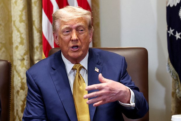 Трамп разочаровался в Путине. Он пообещал Зеленскому столько военной помощи, сколько США смогут позволить.