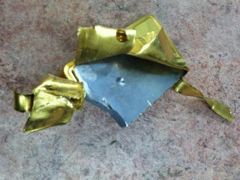 Поддельный золотой слиток на Манхэттене