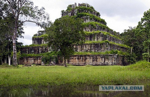 Анкор-Ват, Камбоджа - самый большой храм в мире