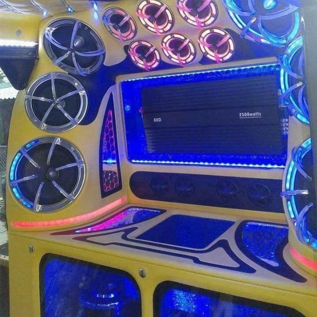 Сельская дискотека