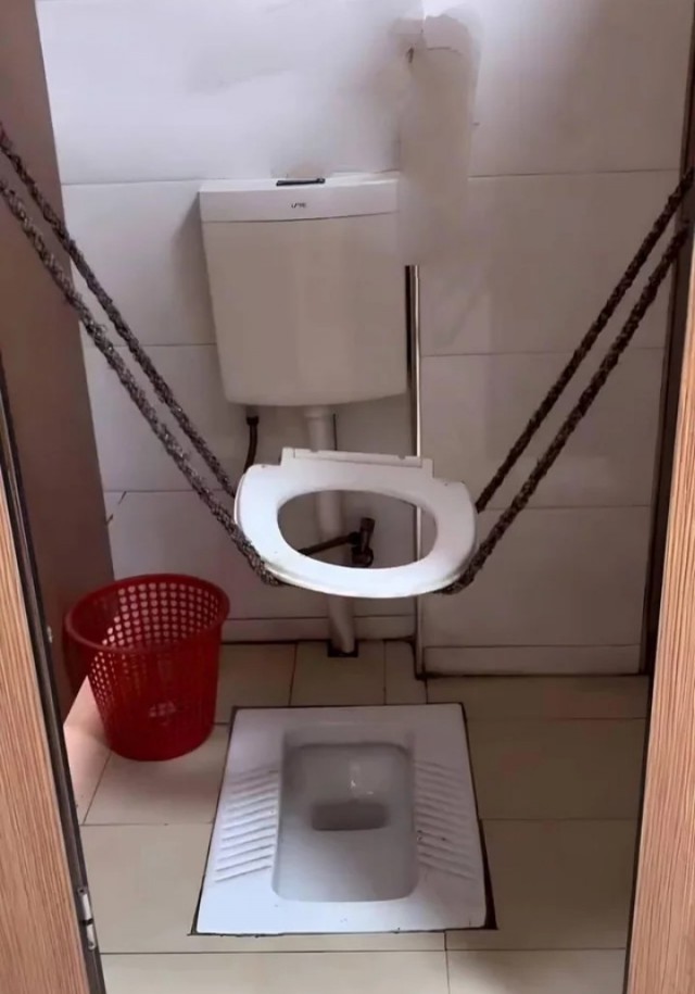 Вроде как зелень положена?