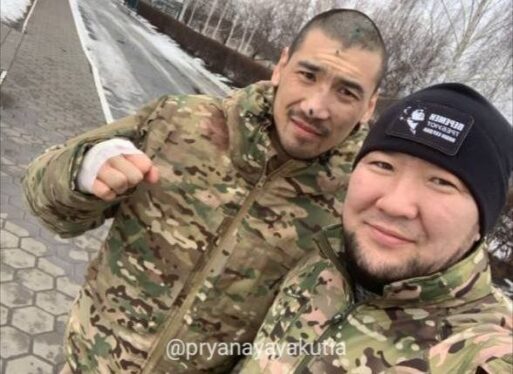 «Пытался оторвать трахею»: участник СВО избил четырех человек в Якутске