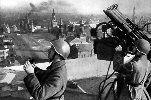Сухие факты и говорящие фотографии