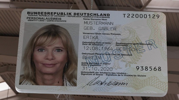 Витязеву забанили за разглашение немецкого гражданства навальной